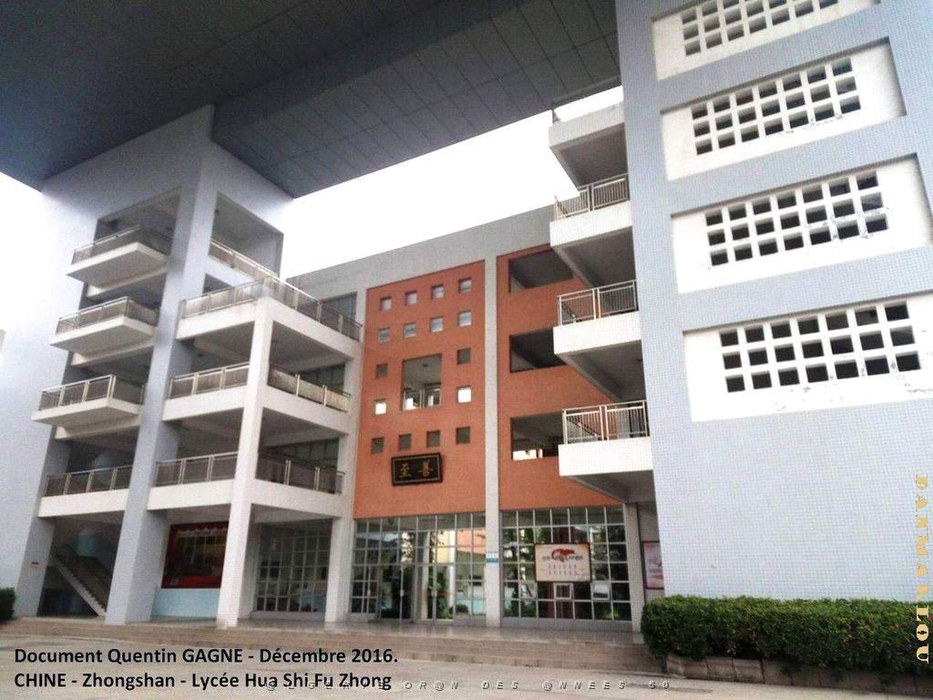 Zhongshan 025- Ensemble.jpg